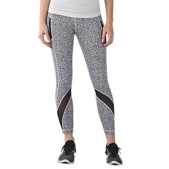 lululemon athletica Pants - Lululemon Inspire Tight II Mosaic White / Black